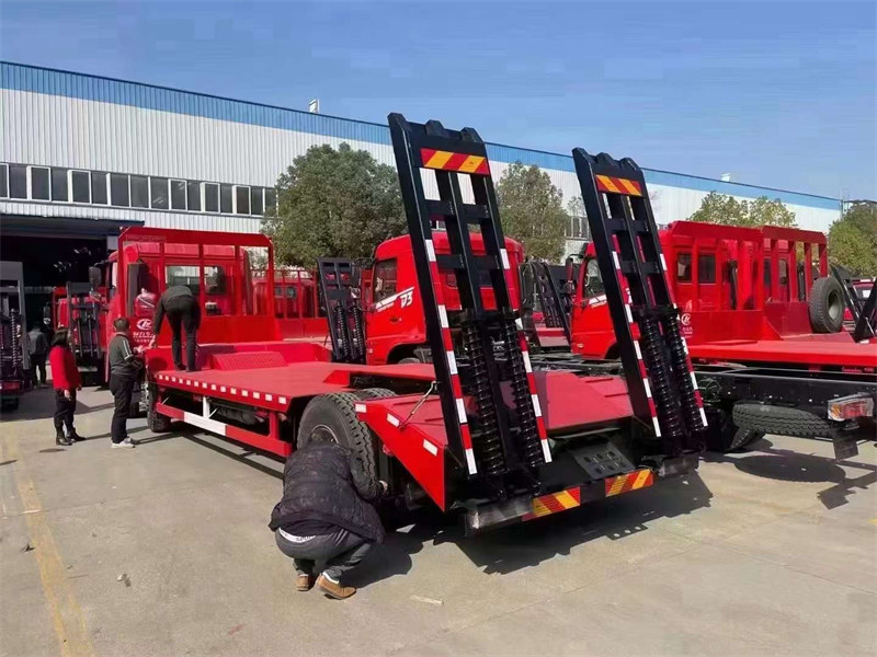 東風錦程前四后八凹板車