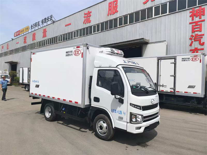 躍進(jìn)福運(yùn)S80國六柴油冷藏車