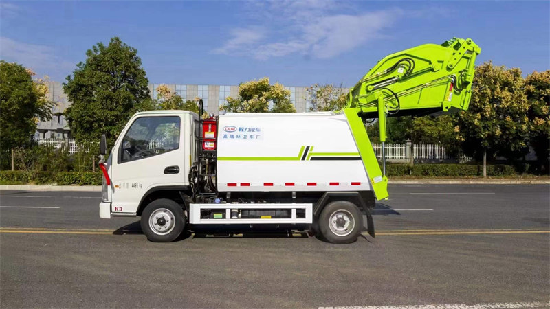 藍牌凱馬壓縮垃圾車