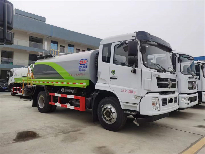 12方灑水車(chē)廠家批發(fā)價(jià)格