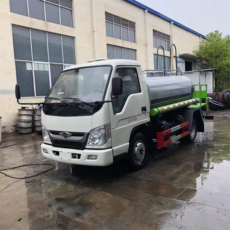 福田3方灑水車(chē)8萬(wàn)出售