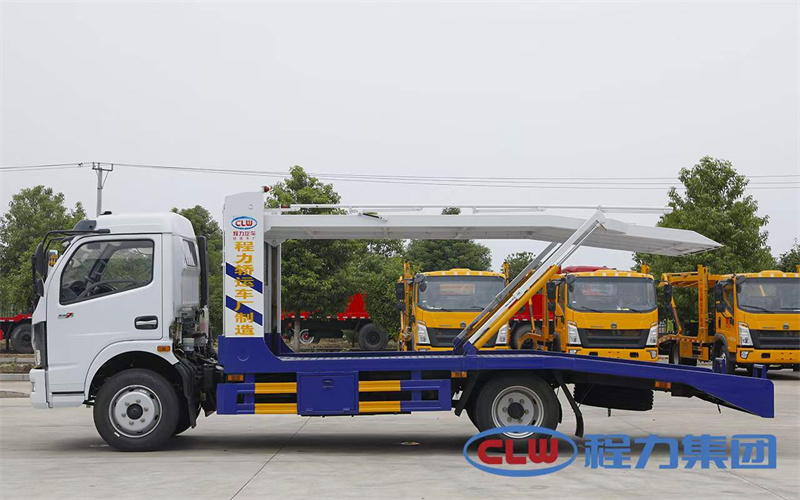 轎運(yùn)車凱普特二位板現(xiàn)車