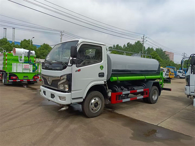 東風(fēng)福瑞卡5方灑水車配置怎么樣