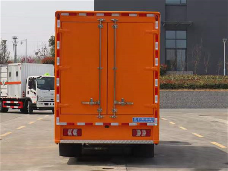 陜汽電源車(chē)優(yōu)惠促銷(xiāo)