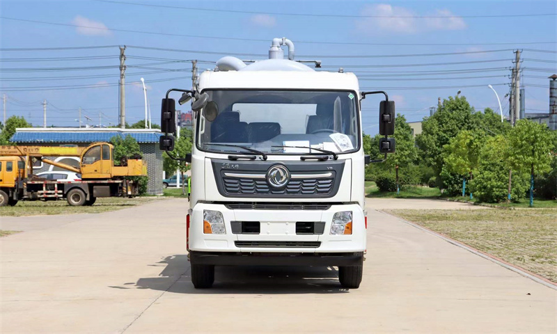 東風天錦吸污車報價