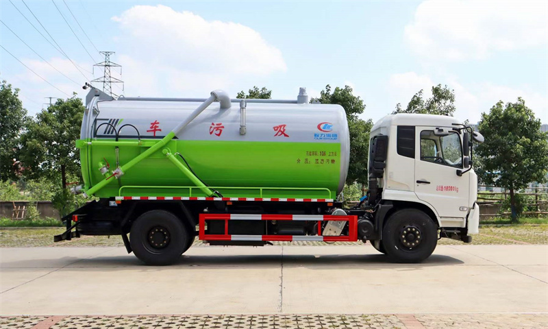 東風天錦吸污車報價