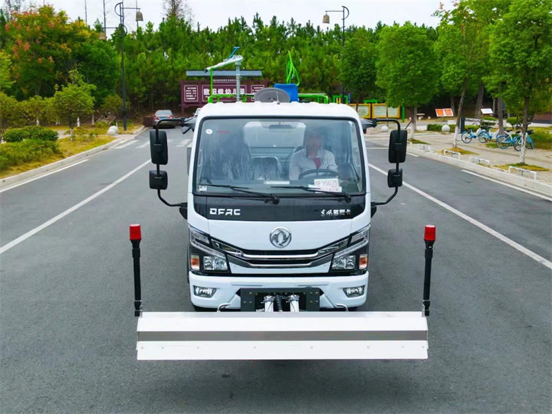 小多利卡路面清洗車性價高