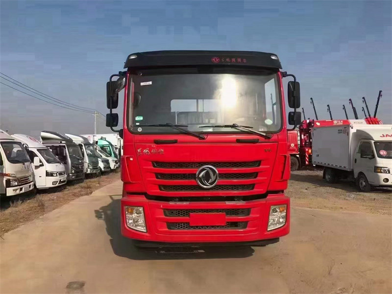 東風錦程后八輪平板車首付低