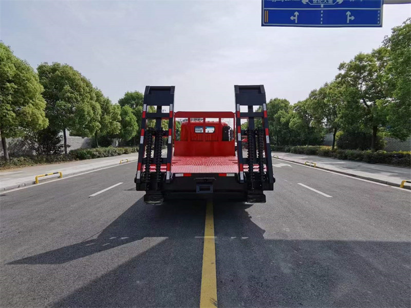 重汽豪曼平板車(chē)3650軸距