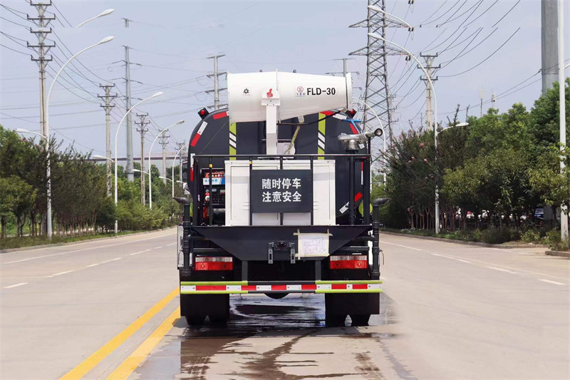 灑水車冬季保養(yǎng)方法