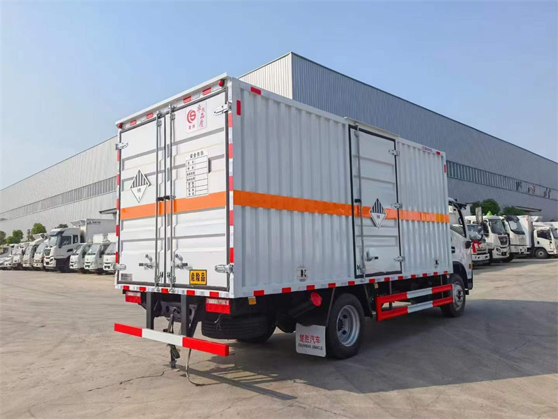 多利卡D7雜項危險品車下單有優(yōu)惠