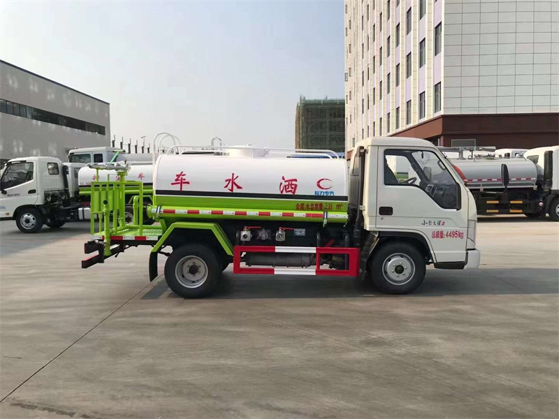 3方左右的藍(lán)牌灑水車哪里有