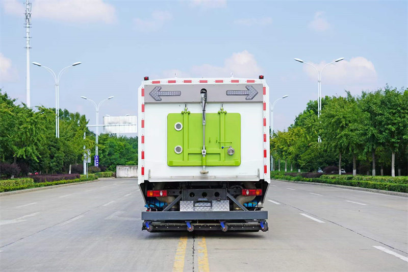深度保潔車一輛價格多少
