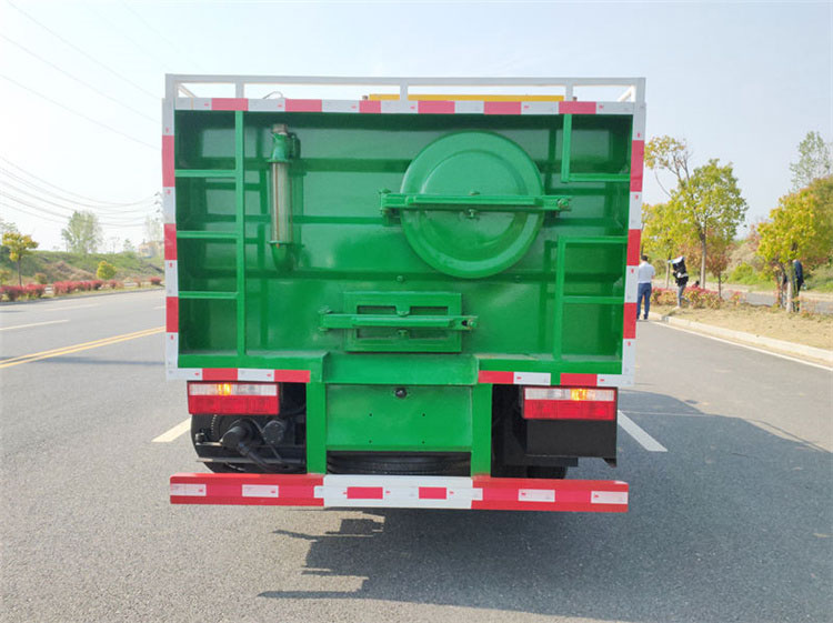 東風多利卡藍牌污水處理車價格