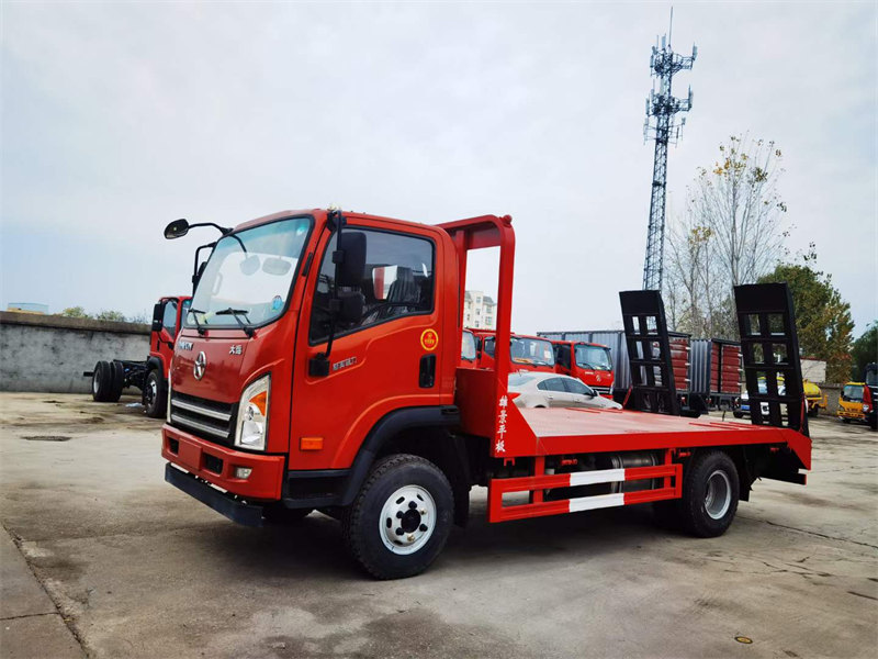 成都大運(yùn)平板車(chē)3550軸距