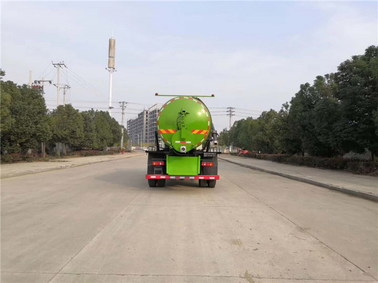 柳汽乘龍國(guó)六12方吸污車