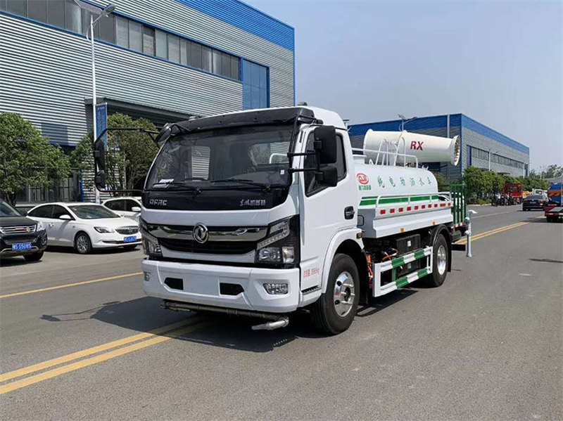 5方凱普特純電動(dòng)灑水車整車配置