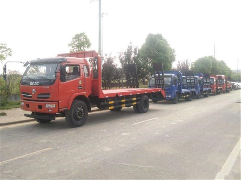 東風(fēng)福瑞卡平板運(yùn)輸車(chē)配置