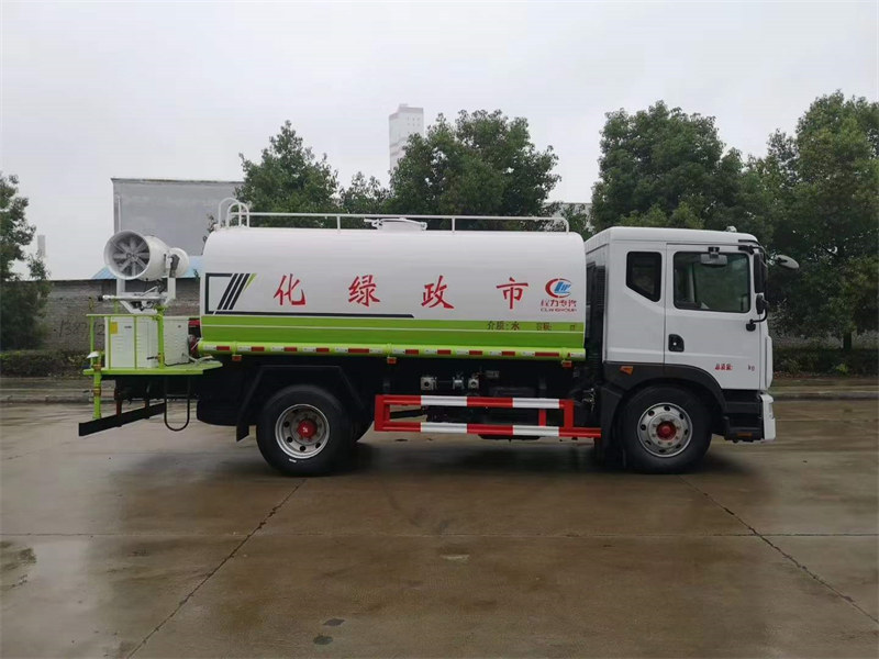 東風(fēng)D9灑水車發(fā)車江蘇