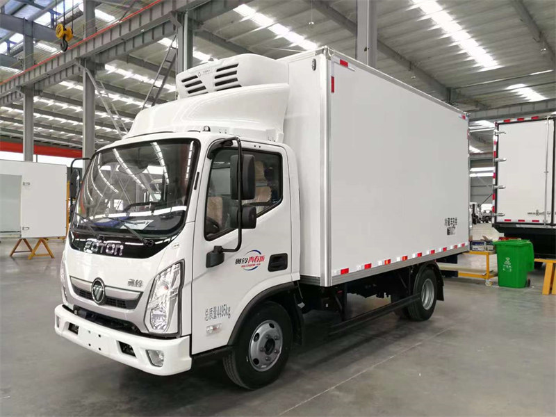 國(guó)六冷藏車福田奧鈴速運(yùn)降價(jià)出售