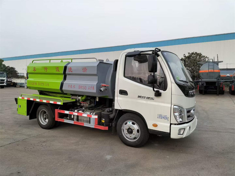 國(guó)六清洗吸污車生產(chǎn)廠家