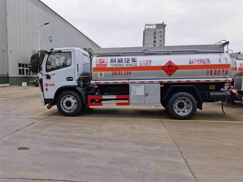 東風(fēng)瑞福?卡?加油車新款