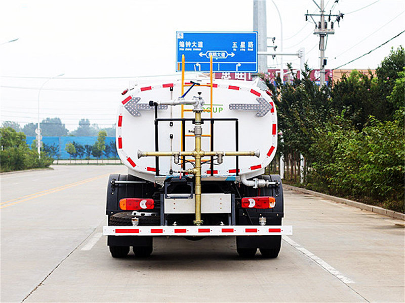新能源純電動(dòng)灑水車去哪里買