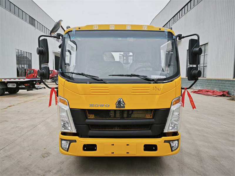 豪沃藍(lán)牌6噸重載板清障車現(xiàn)車5臺