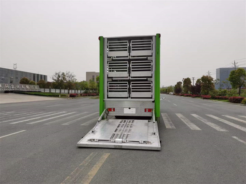 重汽豪沃G5X畜禽車源頭廠家直銷