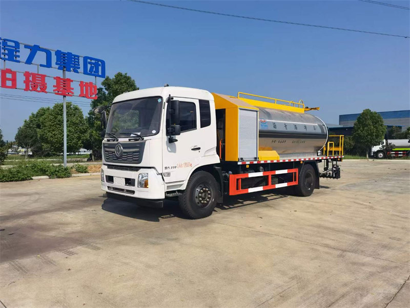 東風(fēng)天錦黃牌瀝青灑布車廠家直銷