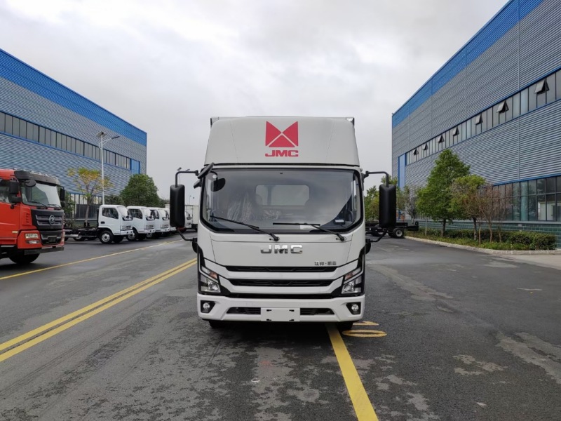 江鈴新凱運(yùn)4米2冷藏車