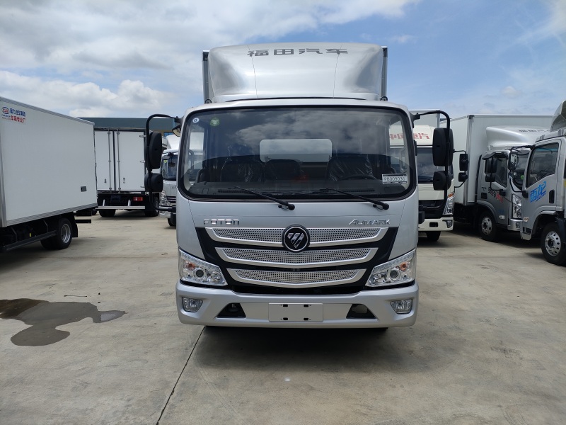 福田歐馬可排半冷藏車的價格
