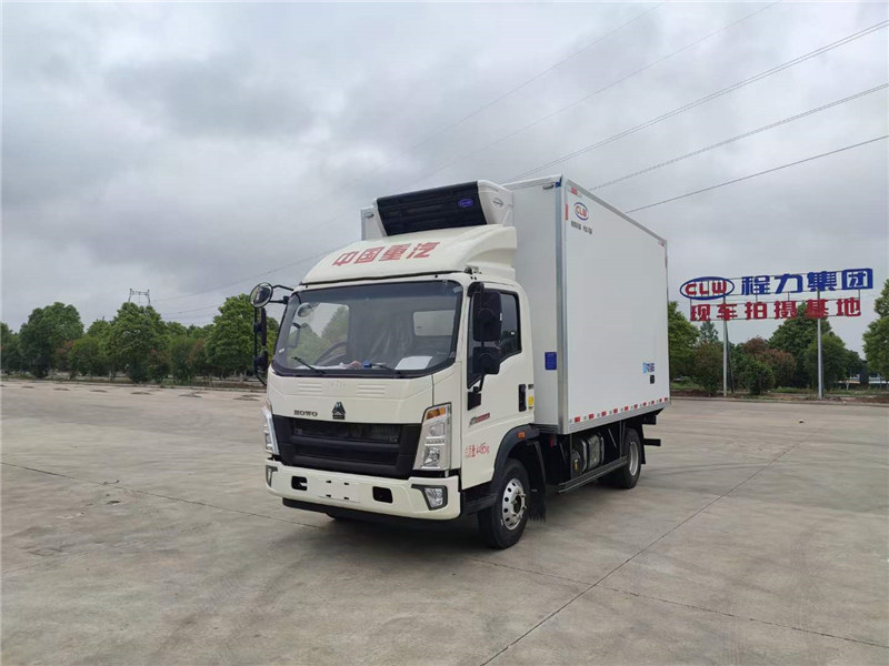 重汽豪沃悍將寬體冷藏車(chē)報(bào)價(jià)