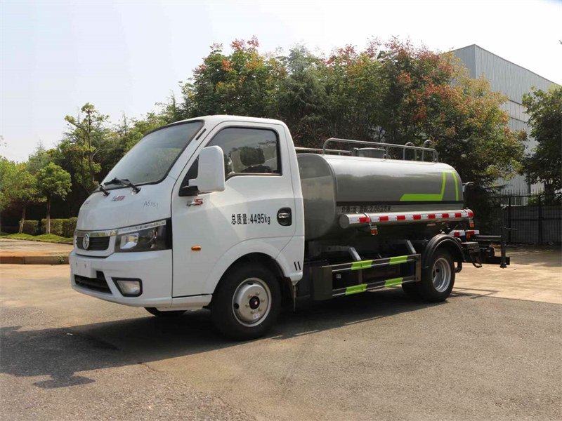 東風(fēng)途逸3噸灑水車免征車型