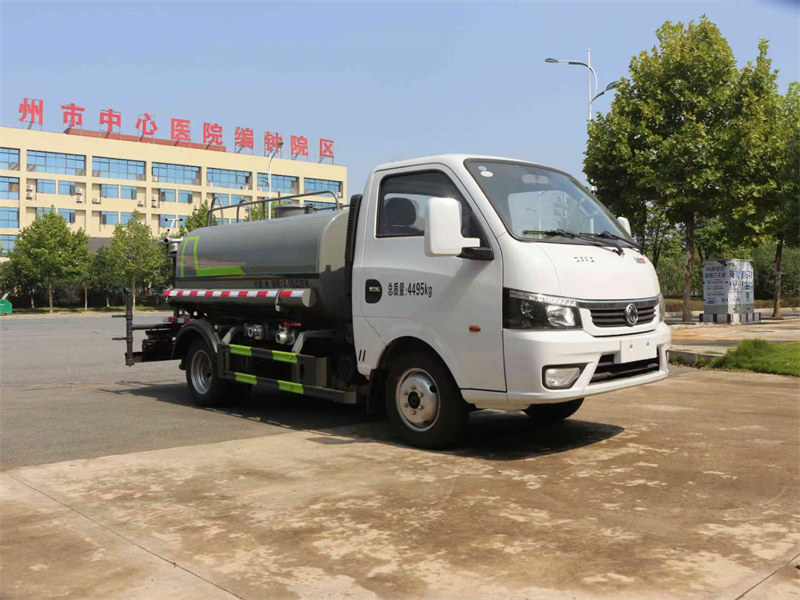 東風(fēng)途逸3噸灑水車免征車型