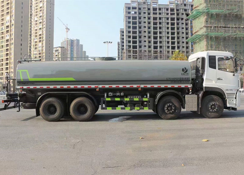 25方環(huán)衛(wèi)灑水車源頭廠家