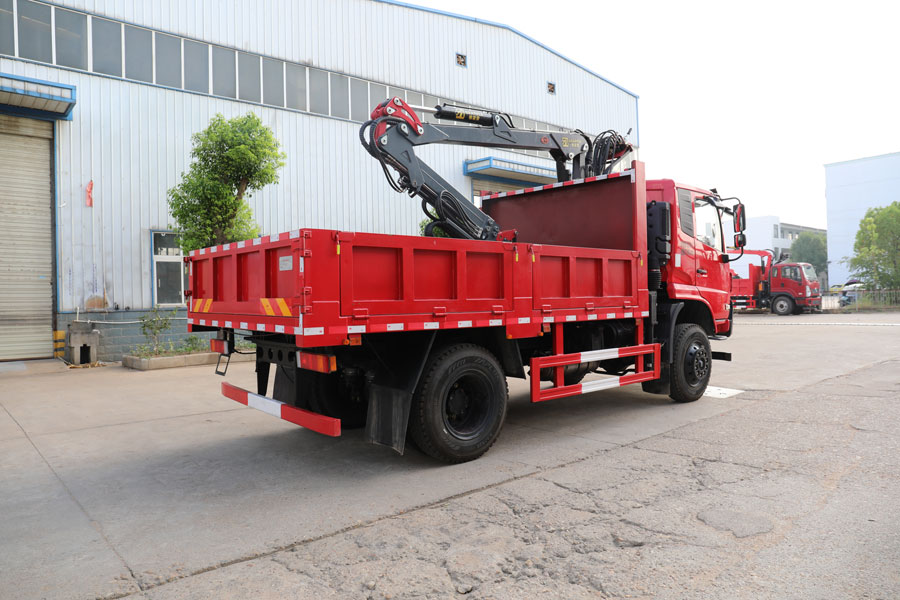 航天萬山四驅(qū)抓斗式垃圾車-格雷普抓機
