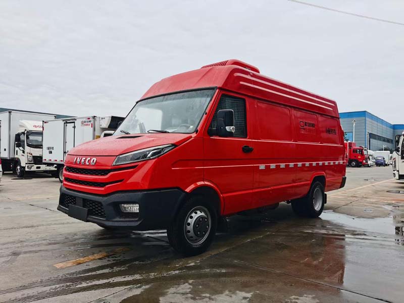 程力依維柯V40長軸冷藏車配置價格