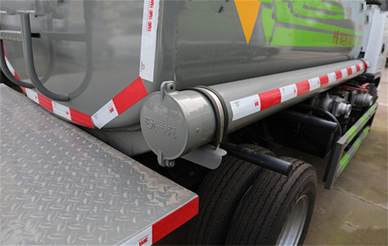 3方唐駿環(huán)衛(wèi)灑水車國(guó)六車型評(píng)測(cè)