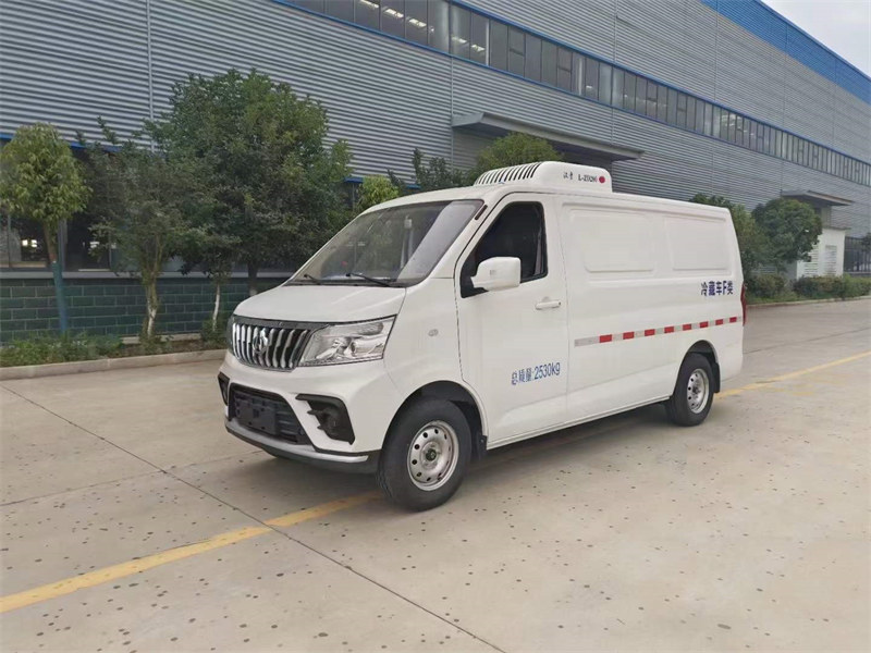 國六B面包冷藏車選哪一款