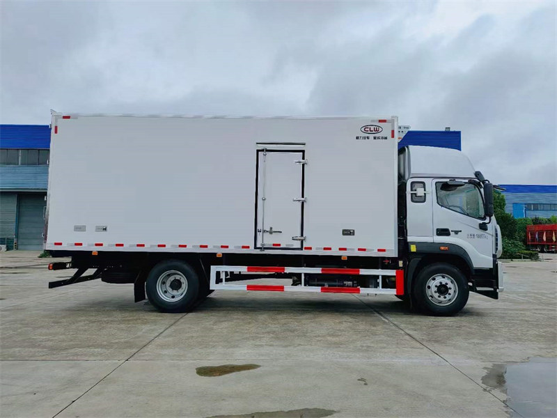 國(guó)六冷藏車(chē)歐馬可S5承載力大
