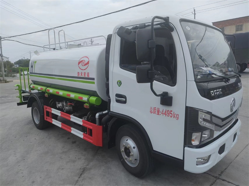 5噸藍牌灑水車多少錢