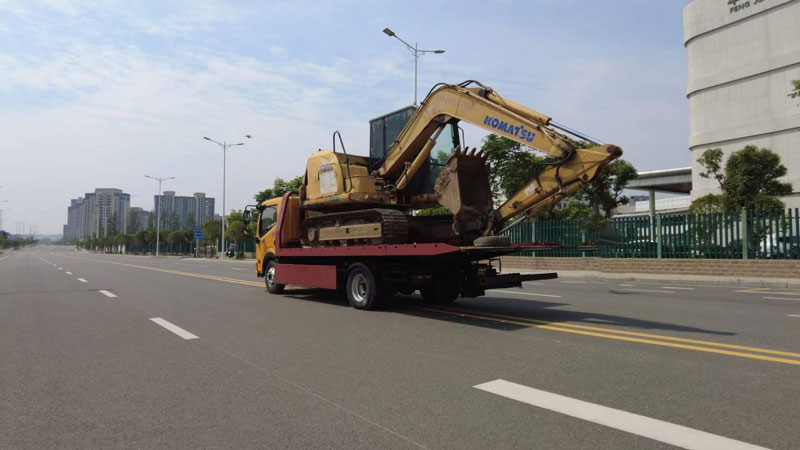 多利卡5噸藍牌一拖二清障車整車11.5萬