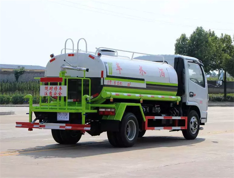 東風(fēng)D6國六灑水車廠家一口價(jià)