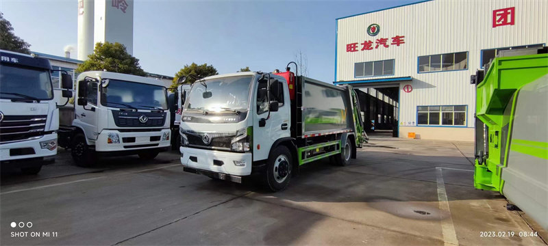 東風(fēng)福端卡壓縮垃圾車源頭廠家直銷