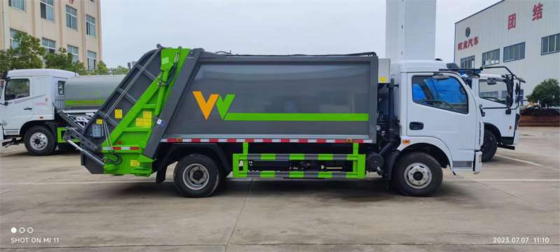 東風(fēng)福端卡壓縮垃圾車源頭廠家直銷