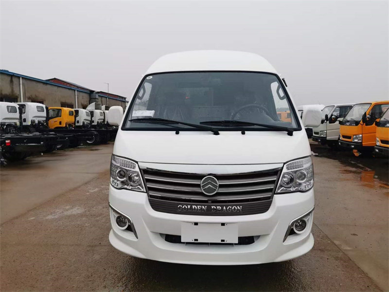 國六金旅面包冷藏車現(xiàn)車出售