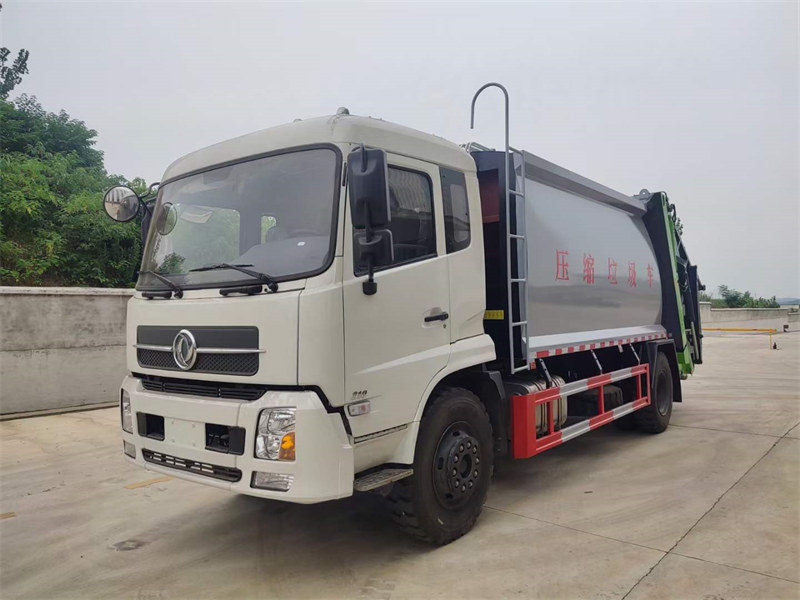東風(fēng)天錦后裝壓縮式垃圾車配置圖片