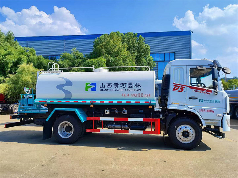 程力12方東風灑水車發(fā)往山西太原