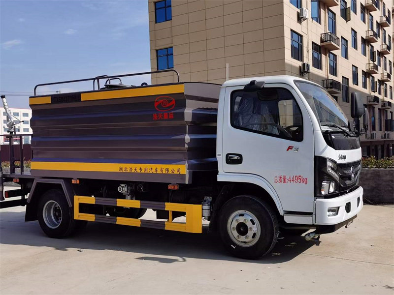 東風藍牌7方灑水車可不帶噴霧機